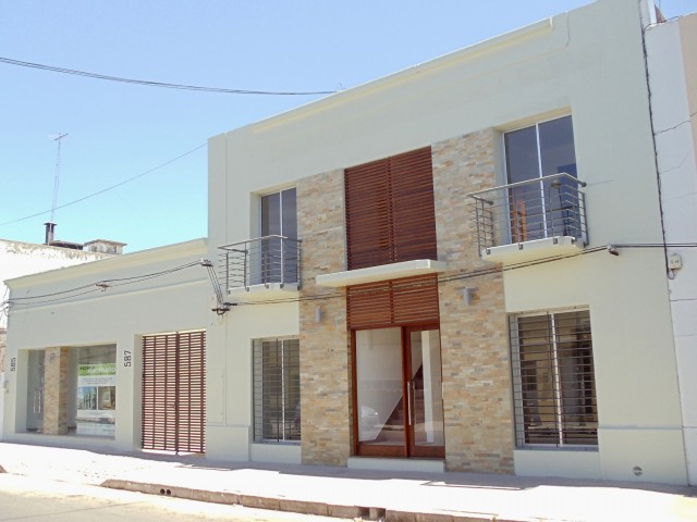 02_apartamentos_y_local_comercial_Carmelo