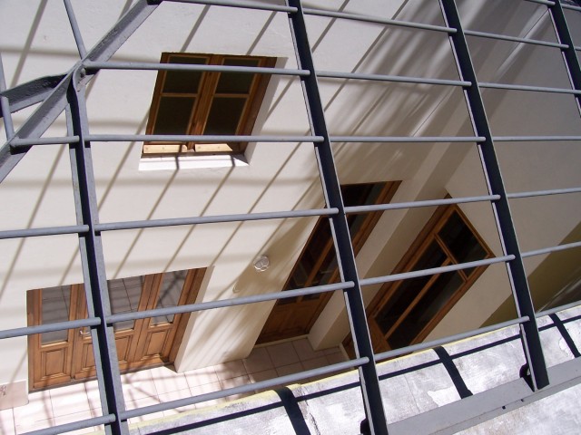 17_estructura_de_claraboya_reciclada_como_reka